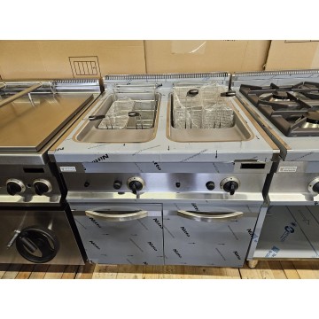 New gas fryer, 2 × 20 liters.